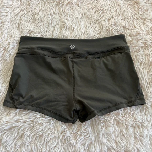 Forever 21 olive green Athletic Stretch Shorts - Picture 2 of 2